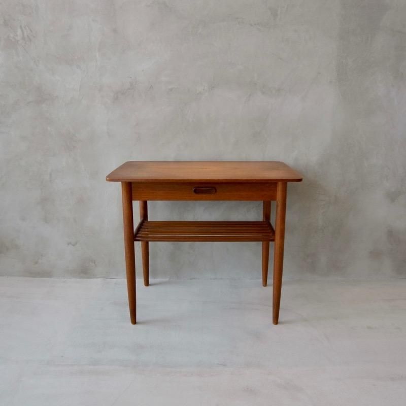 A*e様 北欧ヴィンテージ　サイドテーブル Side table in teak - SEVEN STYLE｜北欧ヴィンテージ・北欧家具