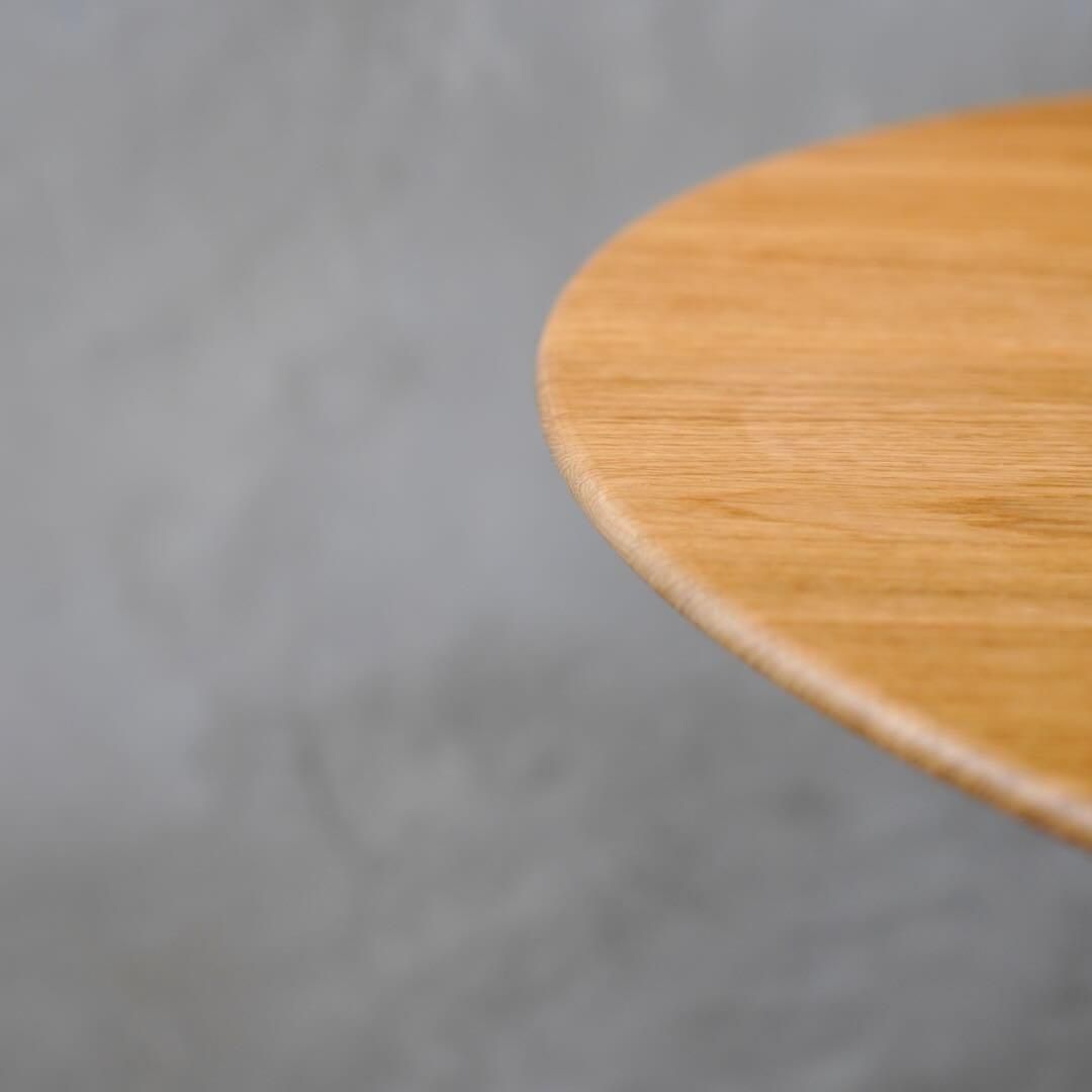 OUTLET】TRISSE|ND 106 Table(オーク材 / オイル仕上げ OUTLET】TRISSE|ND 106 Table(オーク材 / オイル仕上げ