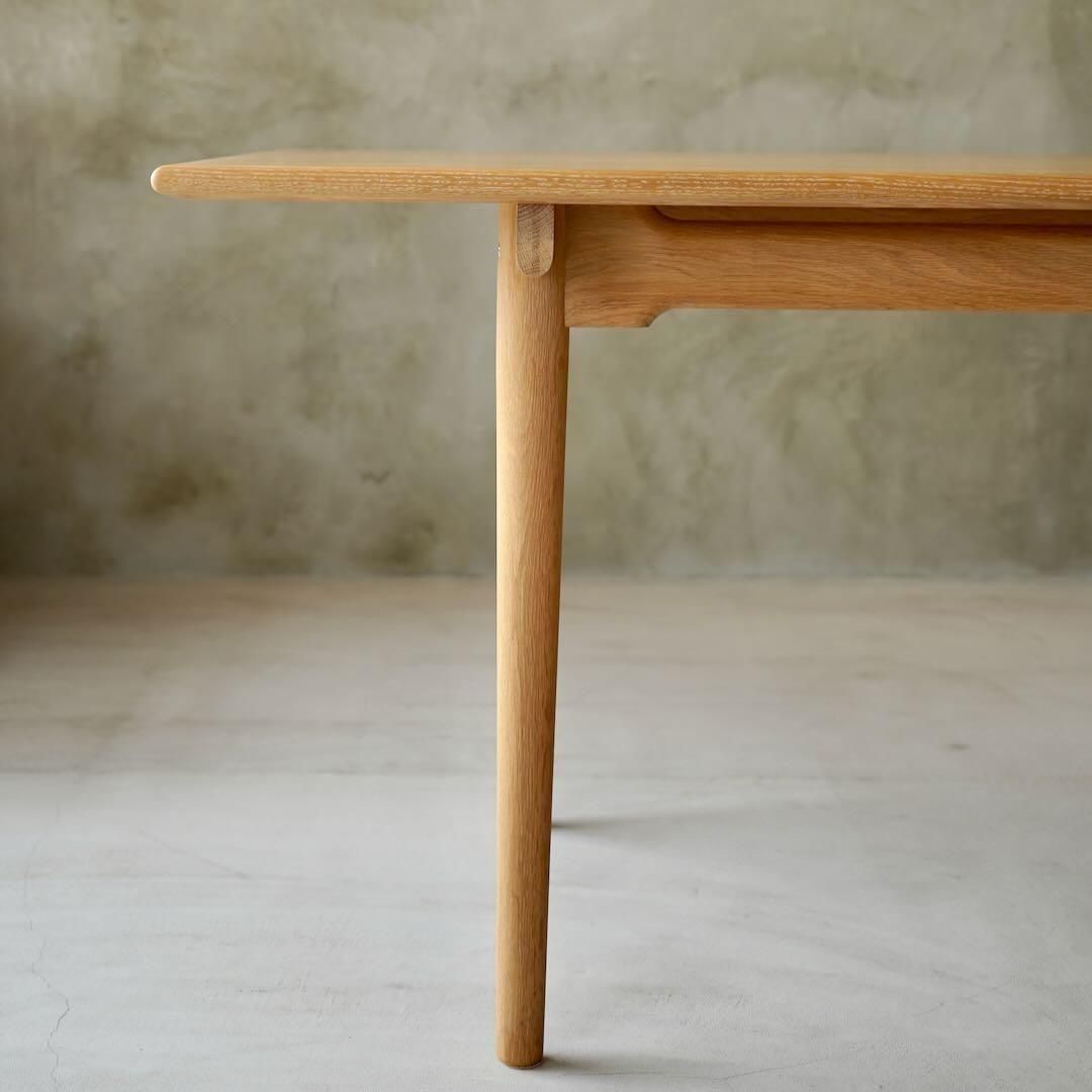 展示品販売】CARL HANSEN & SON｜CH327 ダイニングテーブル（オーク材
