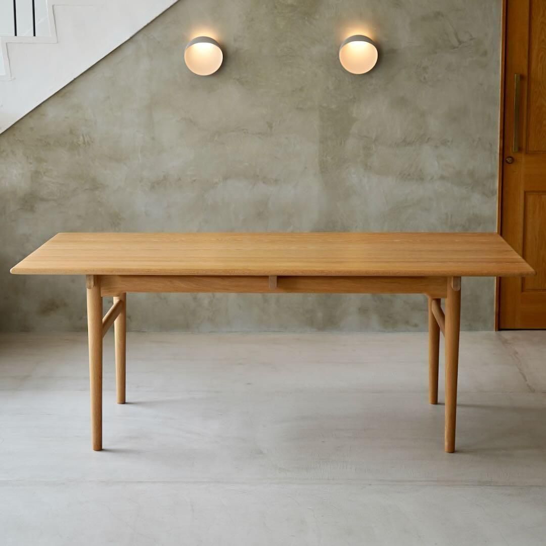 本当に綺麗です！★イケア★人気廃番★オーク材★ダイニングテーブル★SJUHULT 本当に綺麗です！☆イケア☆人気廃番☆オーク材☆ダイニング