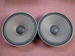 JBL ウーファーユニット 2235H 8Ω 元箱入り ペア（エッジ交換必要） JBL 2235H 8Ω ウーファー エッジ交換済み - 中古オーディオの