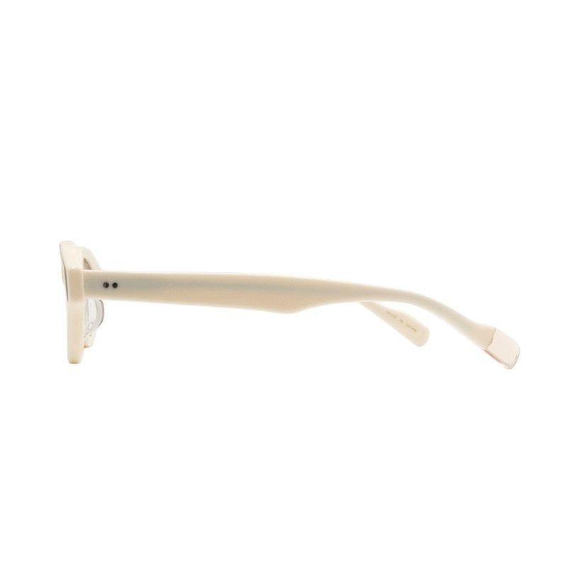 817 BLANC LNT ブラン BE010 / VAN のサングラス 通販ならGLASH BEAM