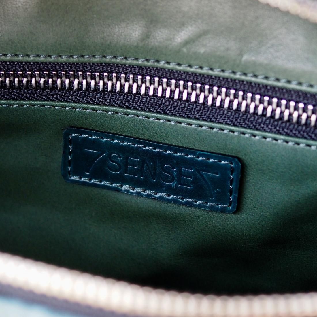 彫金バックル1点物見事です。世界で一つだけ。