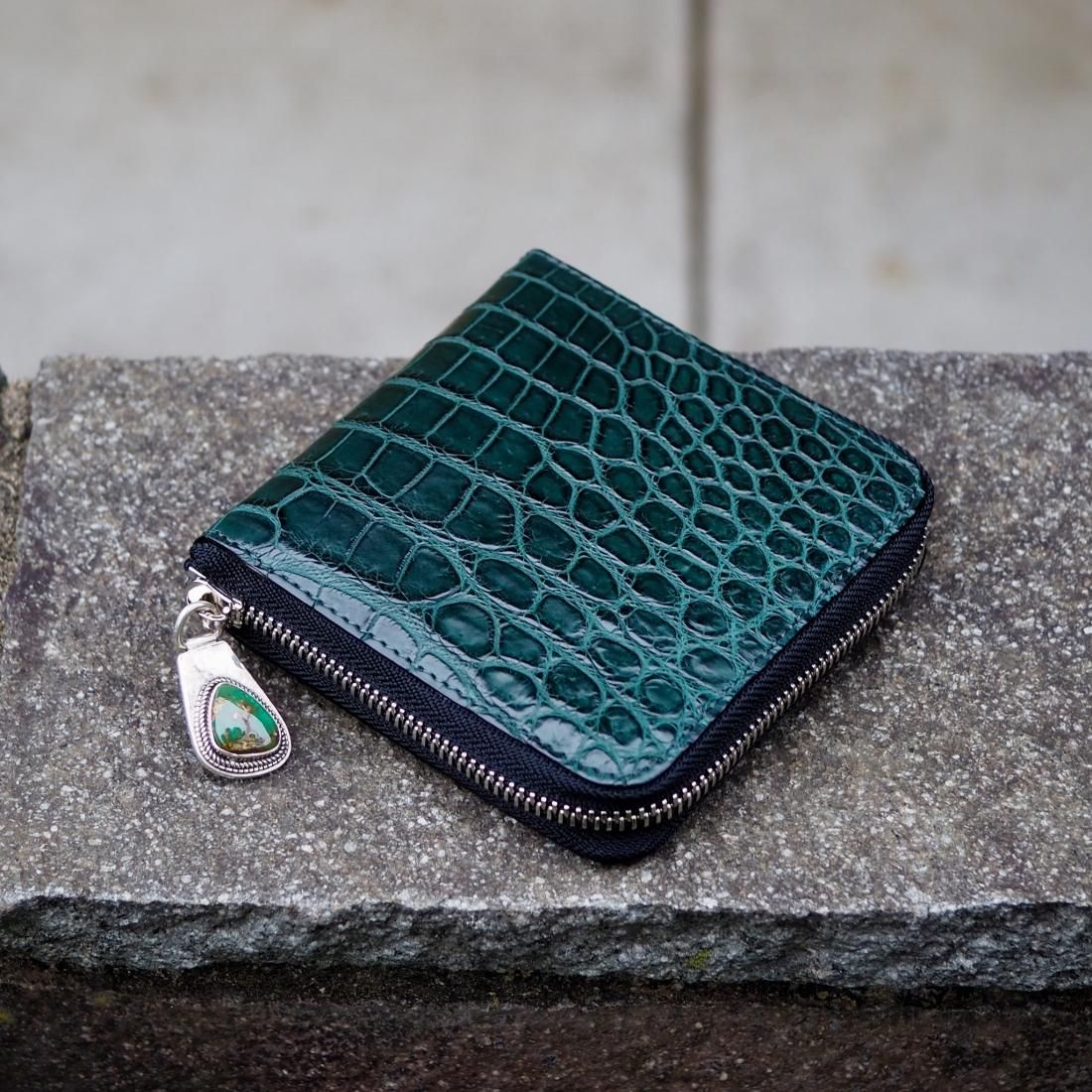 ７SENSE タイガーシャーク　ラウンドジップ二つ折り財布 7SENSE】クロコダイル・ラウンドジップ二折財布/サウスシー