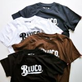 BLUCO ブルコ OL-805-021 『  LOGO  』 PRINT TEE’S  Tシャツ 半袖 4color BLACK / BROWN / NAVY / WHITE