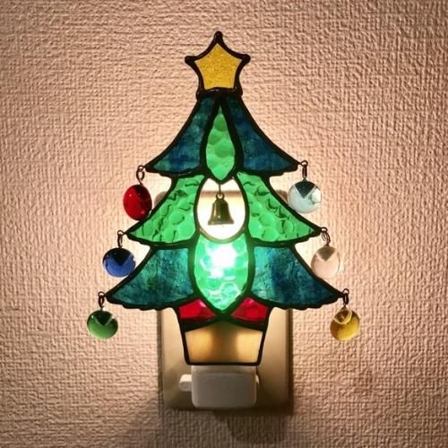 クリスマスツリーのフットランプ ステンドグラスショップ デコ クリスマスツリーのフットランプ ステンドグラスショップ デコ