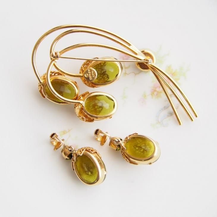 全品送料無料のヴィンテージアクセサリーショップ✳︎Sarah