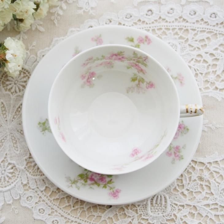 フランス Limoges Haviland リモージュ アビランド ピンクのお花 フランス Limoges Haviland リモージュ アビランド ピンクのお花
