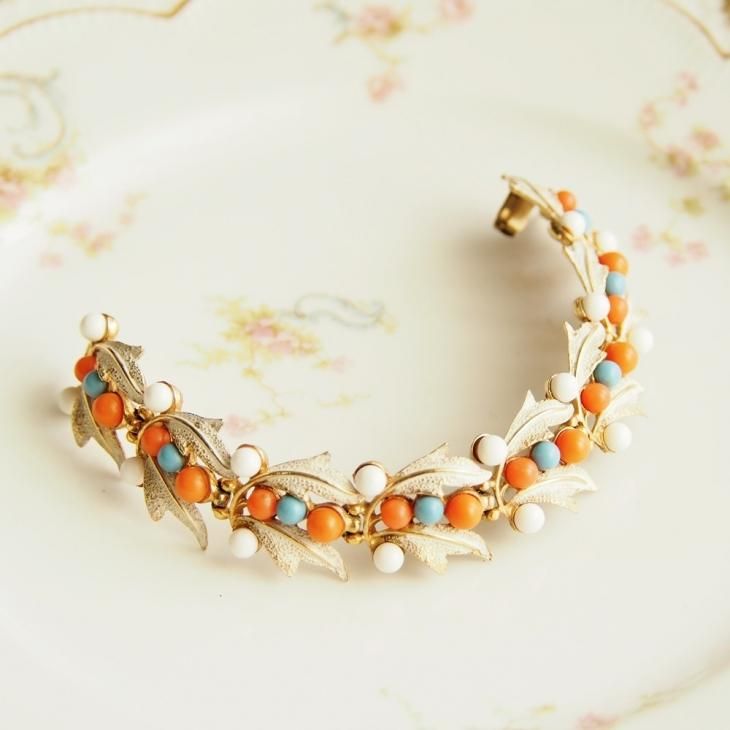 vintage ビンテージ リーフ モチーフ ゴールドブレスレット vintage ビンテージ リーフ モチーフ ゴールドブレスレット