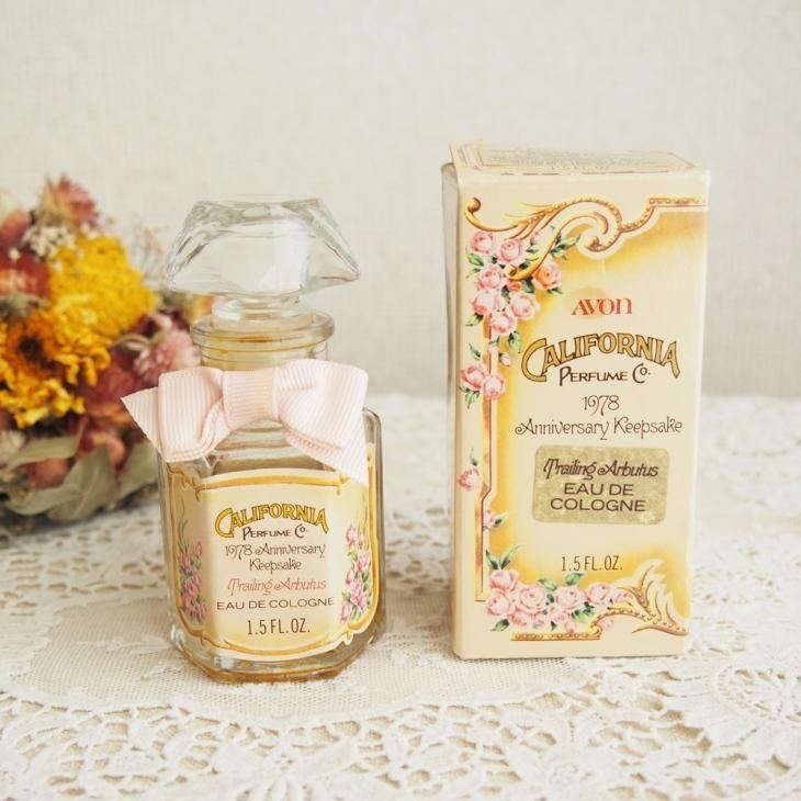 AVON California Perfume Co ピンクローズ コロン 香水ボトル 箱