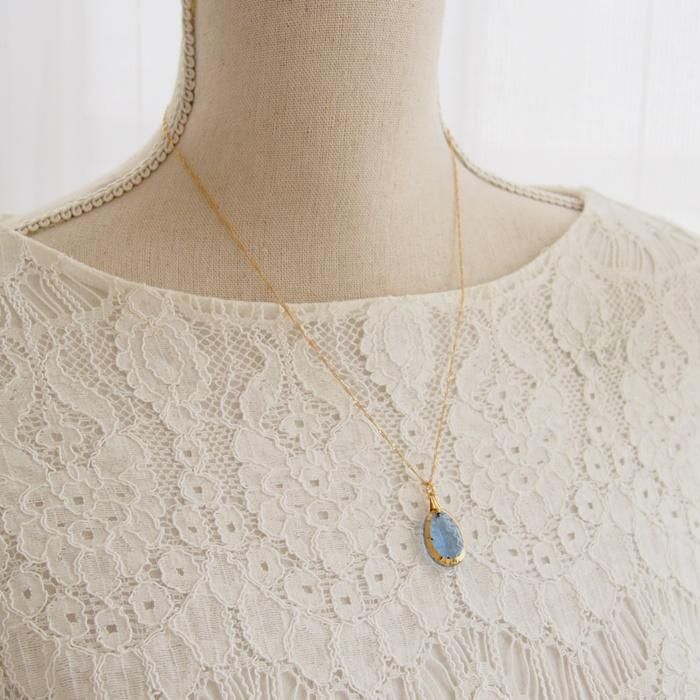 ヴィンテージガラス クリアブルー スターバスト オーバル ネックレス