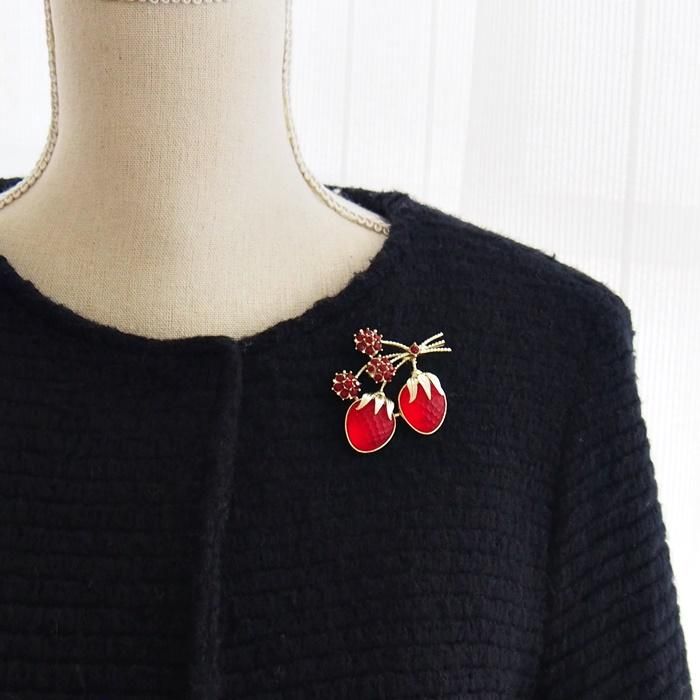 サラコヴェントリー ヴィンテージ ブローチ ストロベリー 苺 フルーツ 美品 Sarah Coventry STRAWBERRY FESTIVAL サラ・コベントリー
