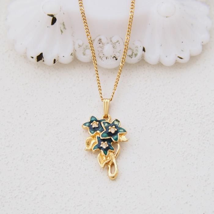 ♡Hページです♡　フランスアンティーク　トリム　25ｍ　未使用 3足1,386円】いろいろ刺繍スニーカー用ソックス ( 031120160