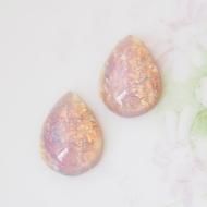 ヴィンテージ ドイツ ピンクファイヤーオパールガラス カボション ペア・ドロップシェイプ 15x11mm  【1個】