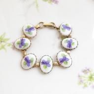 Unsigned Beauty ゴールドトーン スミレ ブレスレット