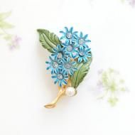 ヴィンテージジュエリーとアンティーク雑貨のお店 Not Too Shabby