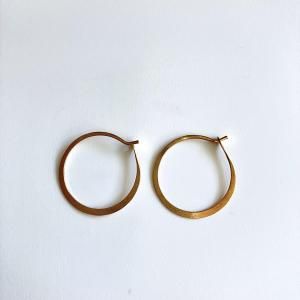 <img class='new_mark_img1' src='https://img.shop-pro.jp/img/new/icons32.gif' style='border:none;display:inline;margin:0px;padding:0px;width:auto;' />source:Melissa Joy ManningMedium Round Hoops Earrings