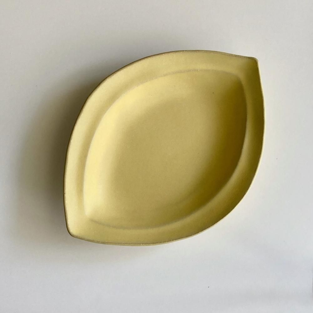 わかさま陶芸】益子焼 ／レモンのお皿（中） - ecila design
