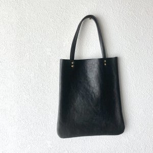 <img class='new_mark_img1' src='https://img.shop-pro.jp/img/new/icons14.gif' style='border:none;display:inline;margin:0px;padding:0px;width:auto;' />【JAPAN LEATHER】
Lien コルドミニ手提げバッグ