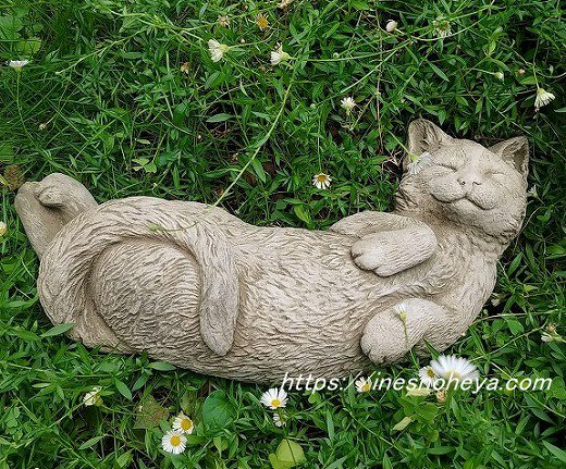 子猫のガーデン石像