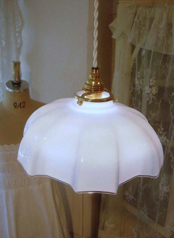 水色フリルガラス ランプシェード電笠 オパールガラス オパールセント