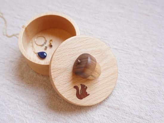 どんぐりの小箱 1個 象嵌 木製 無垢材 無着色 アクセサリー