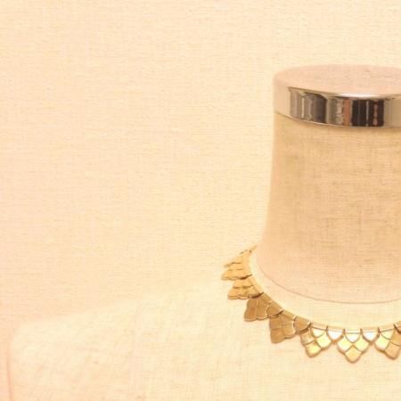 Trifari Vintage<BR> Choker Necklace Golden V<BR> 'Alfred Philippe' 1940s 2