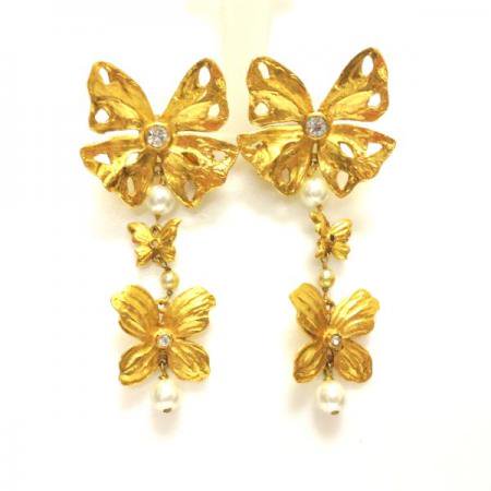 Yves Saint Laurent Vintage Earrings Pendant Butterfly with Faux peal