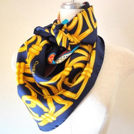 CHANEL Vintage Scarf<br/>Bon Voyage 2