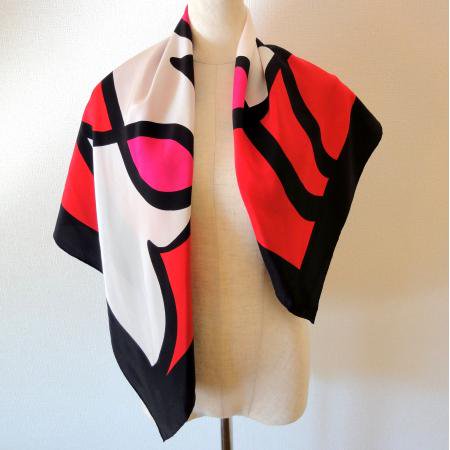 Diane Von Furstenberg Vintage Scarf<br/>Heart Design in Black, Red and Pink 2