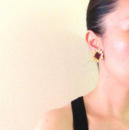 Nina Ricci Vintage Earrings<br/> Gold Tone and Purple Stone 4