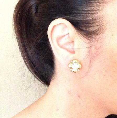Nina Ricci Vintage Earrings <br/>Petit Flower with Rhinestone 4