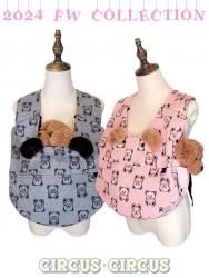 <img class='new_mark_img1' src='https://img.shop-pro.jp/img/new/icons15.gif' style='border:none;display:inline;margin:0px;padding:0px;width:auto;' />POKO POKO Bear Hug me! Carry
