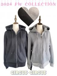 <img class='new_mark_img1' src='https://img.shop-pro.jp/img/new/icons63.gif' style='border:none;display:inline;margin:0px;padding:0px;width:auto;' />Kira Kira Zip up Hoodie