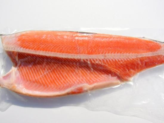 養殖 定塩銀鮭フィレ 8kg 7枚入 チリ産 トライデント ショップタイセイ