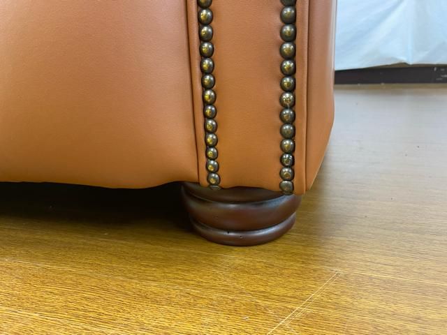 ロンドン 2シーター チェスターフィールドソファ デラックス