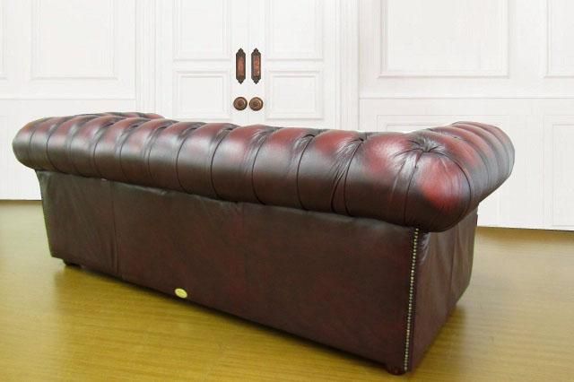 ウインザー3シーター チェスターフィールドソファ アンティークレッド