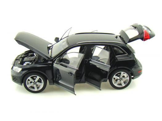 京商 Audi Q5 (Deep Sea Blue) 1/18 京商 Audi Q5 (Deep Sea Blue) 1/18 Audi: Q5 - Azul - 1:18