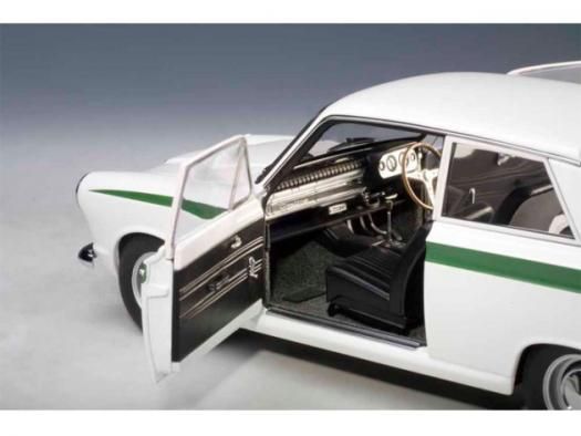 オートアート 1/18 モデルカー Lotus Cortina MKI 1/18 White