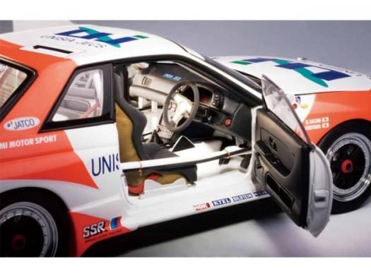 オートアート 1/18 モデルカー Nissan Skyline GTR R32 Group A オートアート 1/18 モデルカー Nissan Skyline GTR R32 Group A