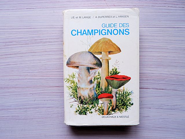 GUIDE DES CHAMPIGNONS：フランス/きのこ図鑑 - 外国の古くてかわいい絵本たち　ついん・らびっと