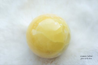 Lemon Calcite Moon child 