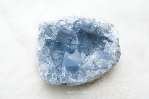 <img class='new_mark_img1' src='https://img.shop-pro.jp/img/new/icons38.gif' style='border:none;display:inline;margin:0px;padding:0px;width:auto;' />Celestite�