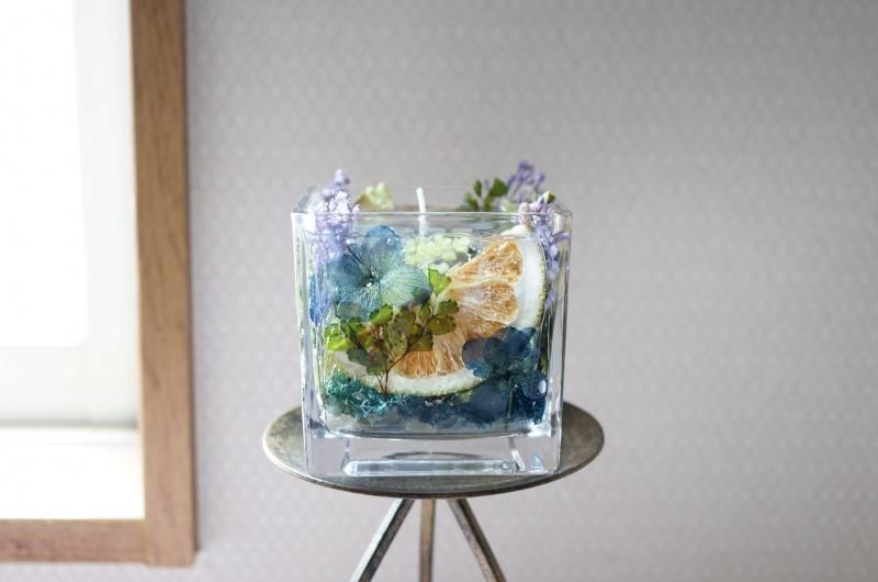 Alicorn candle B