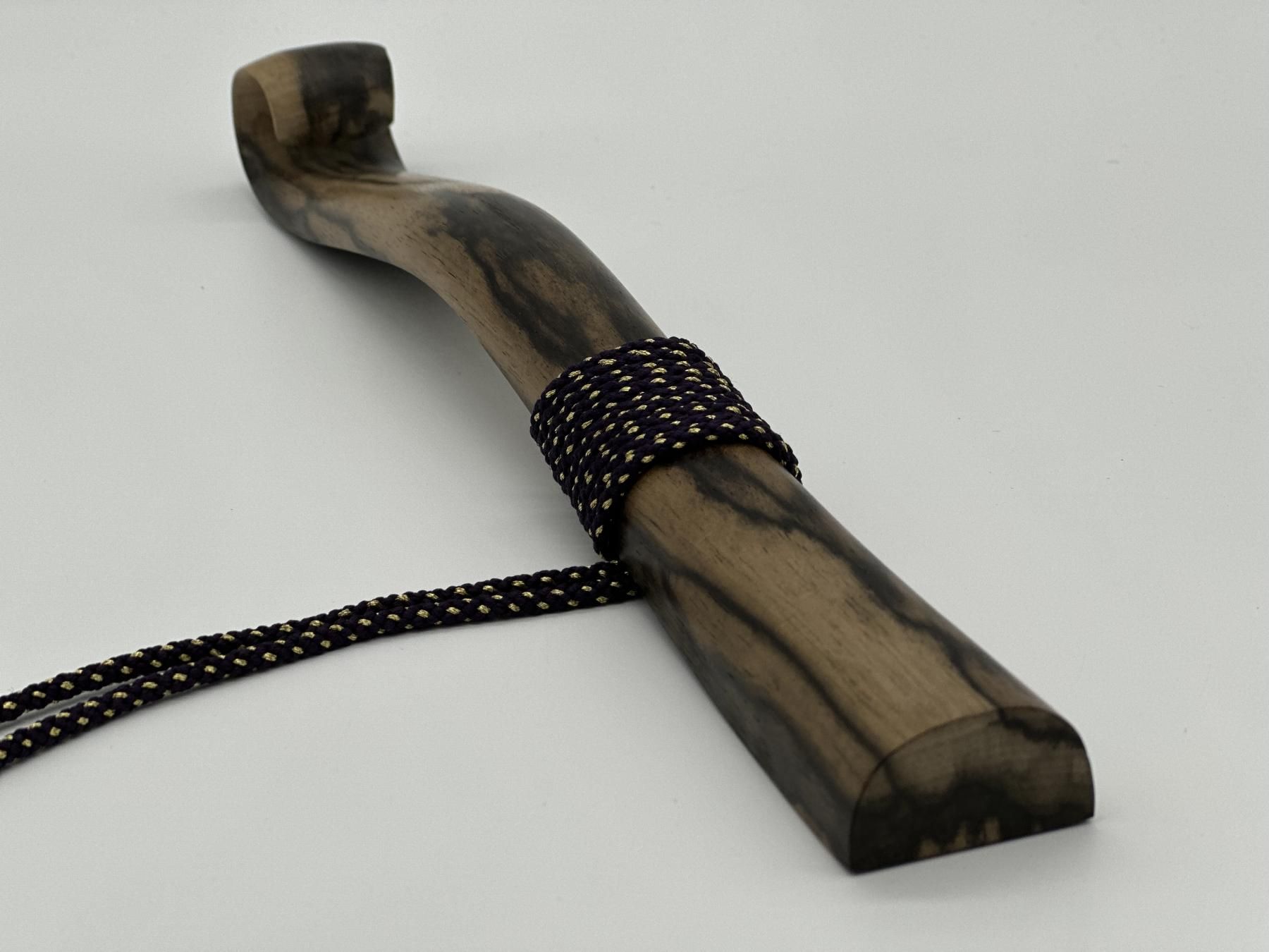 限定品】笏 黒柿孔雀杢 1尺 正絹房付002 限定品】笏 黒柿孔雀杢 1尺 正絹房付002