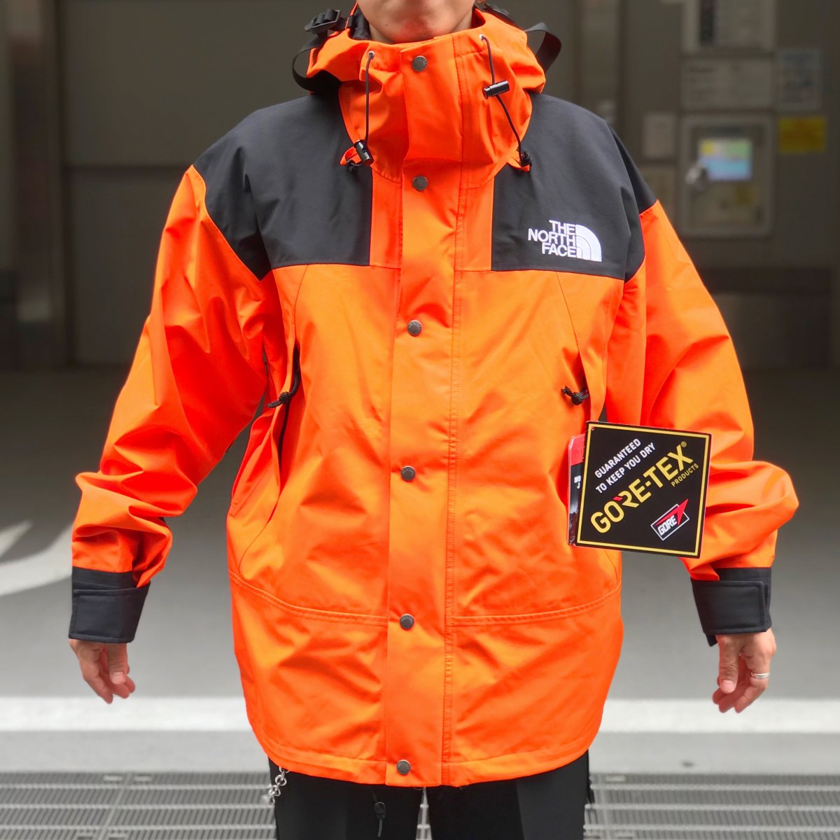 日本未発売 THE NORTH FACE 1990 Mountain Jacket GORE-TEX (ORANGE