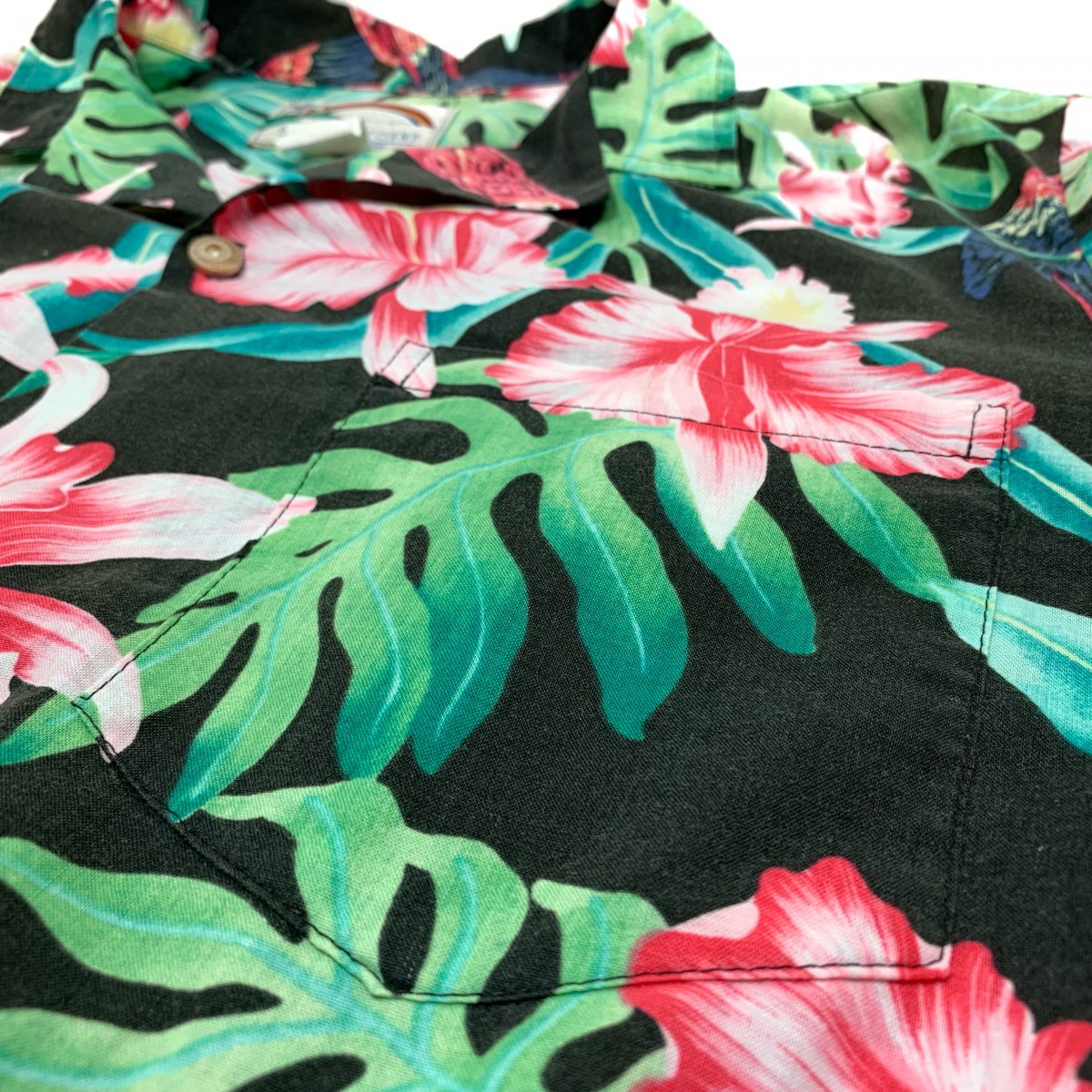 ハワイ製 PARADISE FOUND Rayon S/S Aloha Shirt 黒 L パラダイスファウンド 半袖 アロハシャツ ハワイアンシャツ  開襟シャツ レーヨン 総柄 インコ オウム - NEWJOKE ONLINE STORE