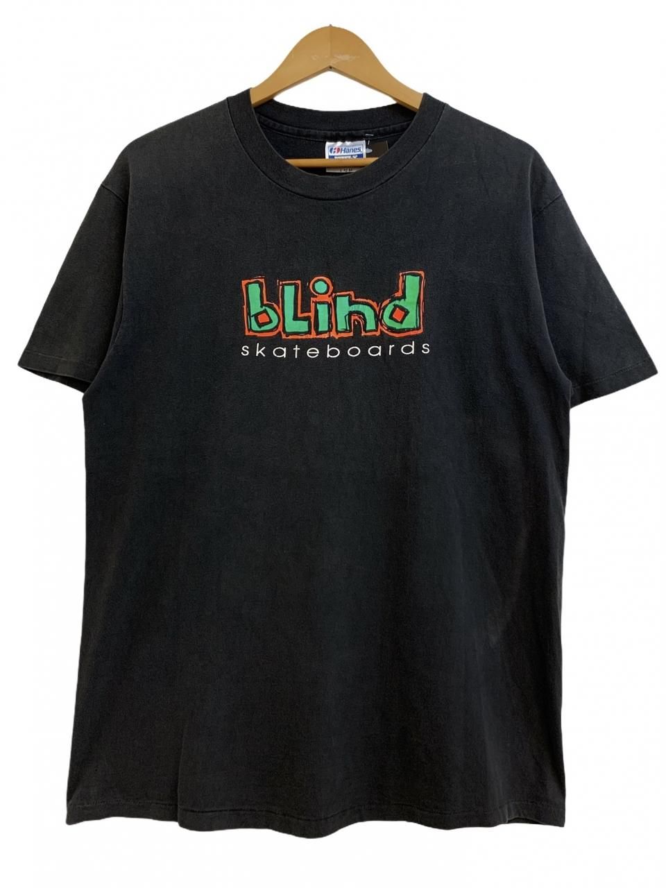 USA製 90s BLIND SKATEBOARDS Logo S/S Tee 黒 L ブラインド スケートボード 半袖 Tシャツ Hanes  ヘインズ OLD SKATE オールドスケート 古着 - NEWJOKE ONLINE STORE