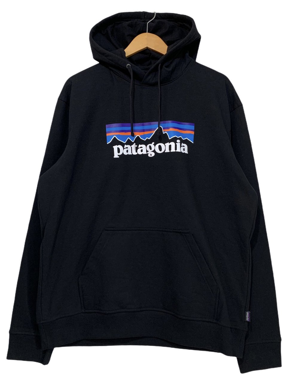 新品 19年製 patagonia P-6 Logo Uprisal Hoody 黒 パタゴニア プルオーバー パーカー P-6ロゴ  アップライザルフーディ パーカー 39539 FA19 - NEWJOKE ONLINE STORE