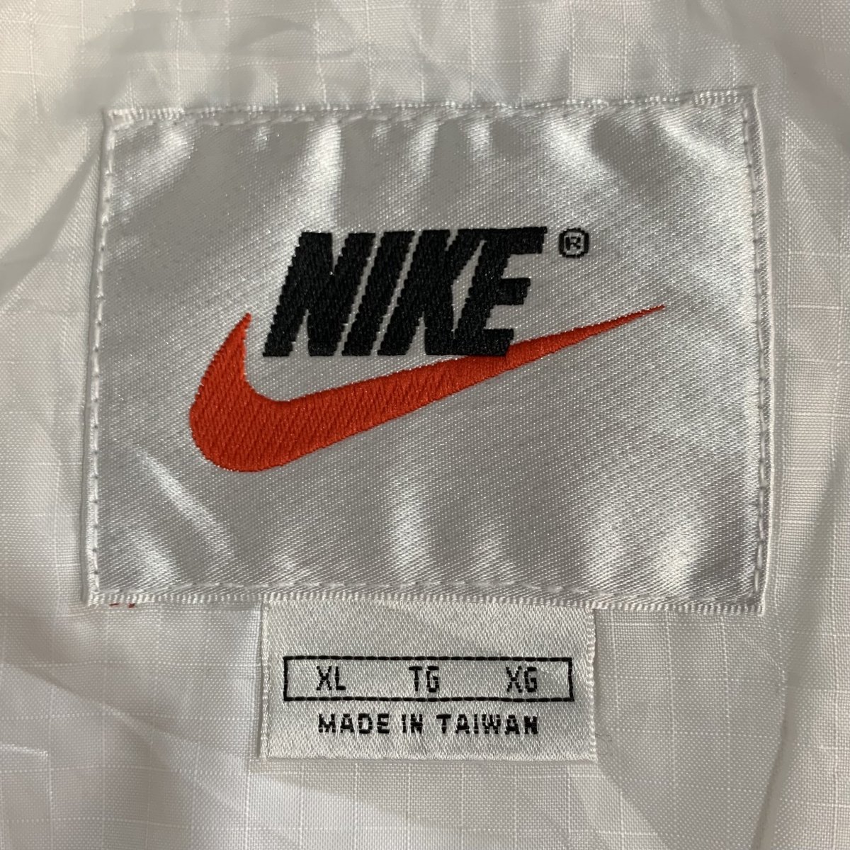96年製 NIKE Logo Nylon Jacket 黒緑白 XL 銀タグ 90s ナイキ ナイロン 